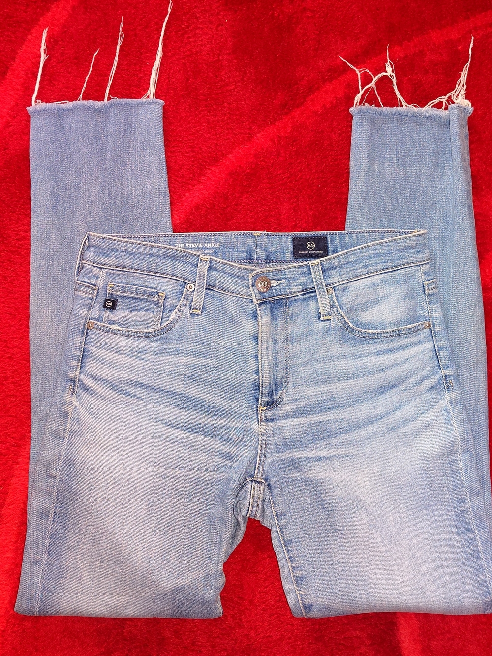 AG The Stevie Ankle Light Wash Denim Jeans with Raw Hem Sz 26